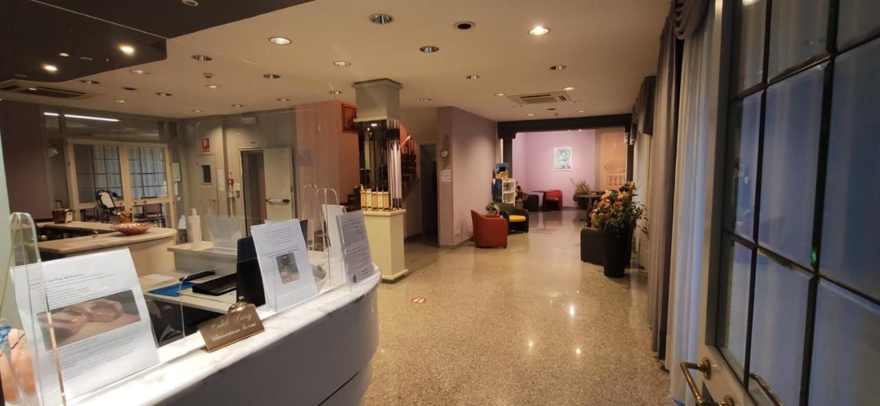 Hotel Lory My Wellness Spa Chianciano Terme Exterior photo