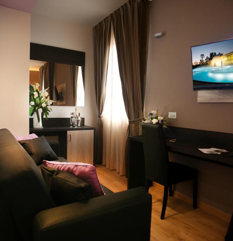 Hotel Lory My Wellness Spa Chianciano Terme Exterior photo