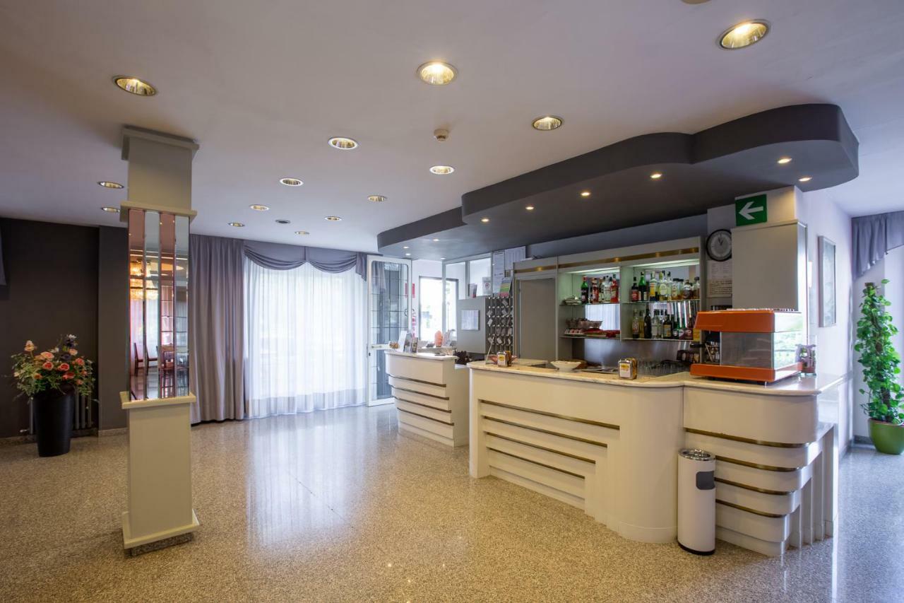 Hotel Lory My Wellness Spa Chianciano Terme Exterior photo